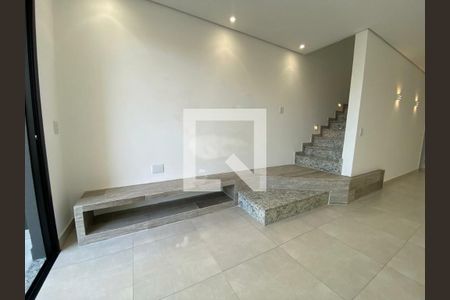 Casa à venda com 3 quartos, 135m² em Vila Ivg, São Paulo