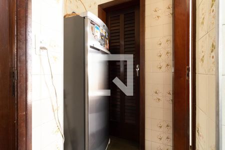 Dispensa de casa para alugar com 5 quartos, 403m² em Ipiranga, São Paulo