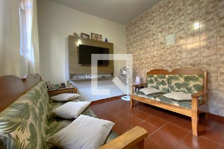 Sala de casa à venda com 3 quartos, 124m² em Santa Efigênia, Belo Horizonte