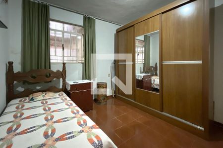 Quarto 2 de casa à venda com 3 quartos, 124m² em Santa Efigênia, Belo Horizonte