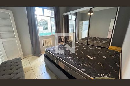 Apartamento à venda com 2 quartos, 44m² em Copacabana, Rio de Janeiro