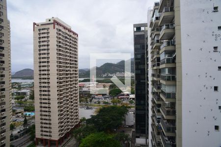 Varanda de apartamento à venda com 1 quarto, 65m² em Barra da Tijuca, Rio de Janeiro