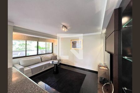 Apartamento para alugar com 4 quartos, 362m² em Vila Suzana, São Paulo