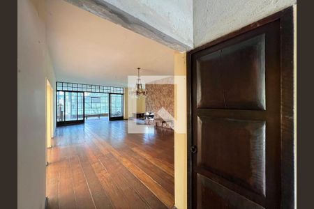 Casa à venda com 4 quartos, 726m² em Morumbi, São Paulo