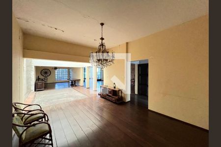 Casa à venda com 4 quartos, 726m² em Morumbi, São Paulo