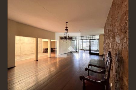 Casa à venda com 4 quartos, 726m² em Morumbi, São Paulo