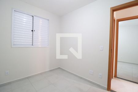 Quarto 1 de apartamento para alugar com 2 quartos, 49m² em Grand Ville, Uberlândia