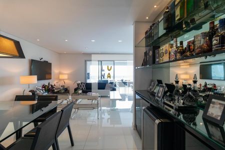 Sala de Jantar de apartamento à venda com 3 quartos, 206m² em Vila Romana, São Paulo
