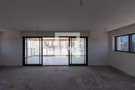 Sala de apartamento à venda com 4 quartos, 250m² em Itaim Bibi, São Paulo