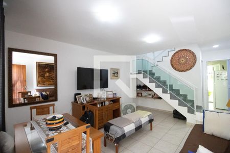 Sala de casa de condomínio à venda com 3 quartos, 97m² em Pechincha, Rio de Janeiro