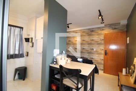 Sala/Cozinha de apartamento à venda com 2 quartos, 46m² em Chora Menino, São Paulo