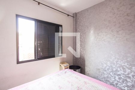 Quarto 2 de apartamento para alugar com 3 quartos, 73m² em Presidente Roosevelt, Uberlândia