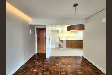 Sala de apartamento à venda com 2 quartos, 73m² em Moema, São Paulo
