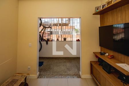 Sala de apartamento à venda com 3 quartos, 75m² em São Luiz, Belo Horizonte