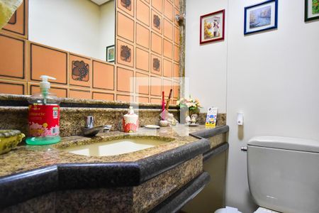 Lavabo de apartamento à venda com 3 quartos, 145m² em Morumbi, São Paulo