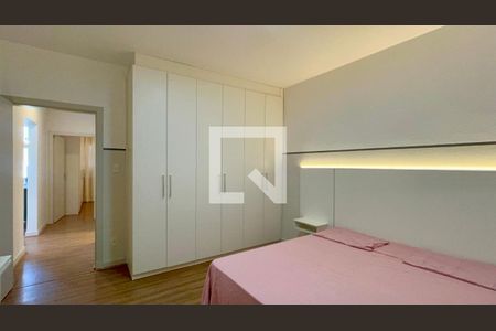 Quarto de apartamento à venda com 2 quartos, 117m² em Pinheiros, São Paulo