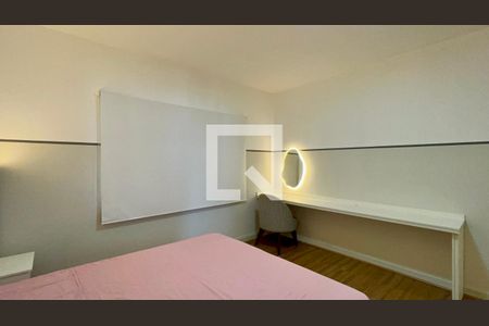 Quarto de apartamento à venda com 2 quartos, 117m² em Pinheiros, São Paulo