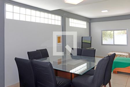 Sala de casa de condomínio para alugar com 3 quartos, 200m² em Condominio Fazenda São Joaquim, Vinhedo