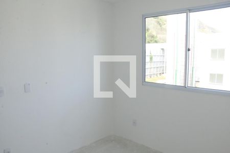 Quarto  de apartamento para alugar com 2 quartos, 36m² em Jardim Alvorada, Nova Iguaçu