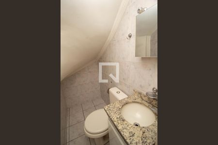 Lavabo de casa para alugar com 2 quartos, 115m² em Jardim Monte Alegre, São Paulo