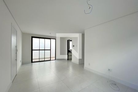 Sala de apartamento à venda com 3 quartos, 137m² em Santa Tereza, Belo Horizonte
