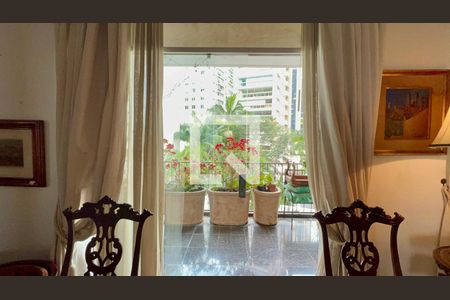 Varanda de apartamento à venda com 3 quartos, 360m² em Jardim Paulista, São Paulo