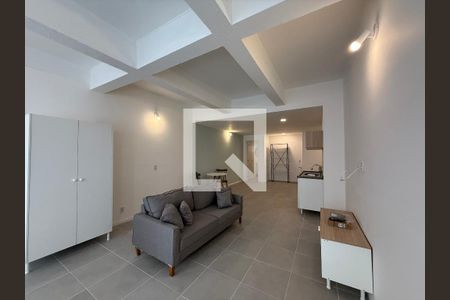 Studio de kitnet/studio para alugar com 1 quarto, 49m² em República, São Paulo