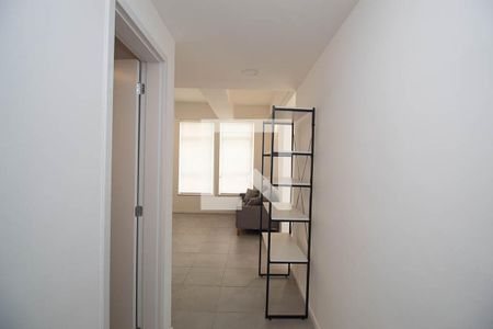 Sala / Cozinha de apartamento para alugar com 1 quarto, 46m² em República, São Paulo