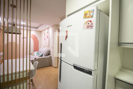 Cozinha e Área de Serviço de apartamento para alugar com 2 quartos, 45m² em Vila Lage, São Gonçalo