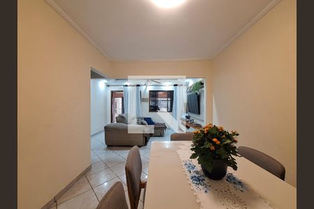 Sala de casa à venda com 3 quartos, 180m² em Vila Hebe, São Paulo