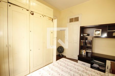 quarto 2 de casa à venda com 5 quartos, 430m² em Carlos Prates, Belo Horizonte