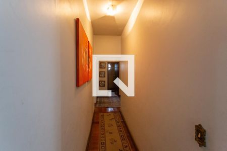 Corretor de casa para alugar com 5 quartos, 300m² em Santa Amelia, Belo Horizonte