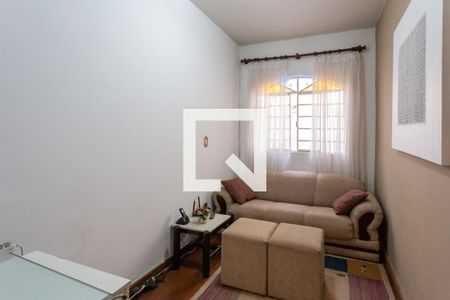 Quarto 1 de casa para alugar com 5 quartos, 300m² em Santa Amelia, Belo Horizonte