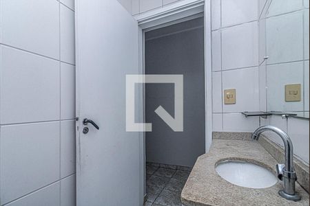 banmheiro social_4 de casa para alugar com 4 quartos, 184m² em Sacomã, São Paulo