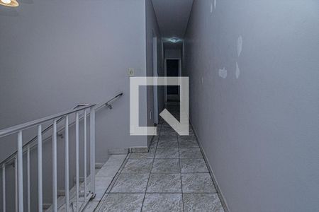 Corredor de casa para alugar com 4 quartos, 184m² em Sacomã, São Paulo