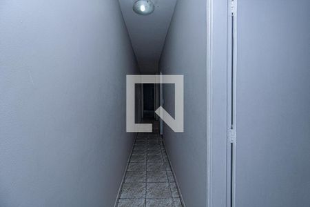 Corredor de casa para alugar com 4 quartos, 184m² em Sacomã, São Paulo