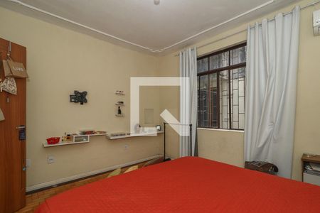 Quarto de apartamento à venda com 3 quartos, 130m² em São João, Porto Alegre