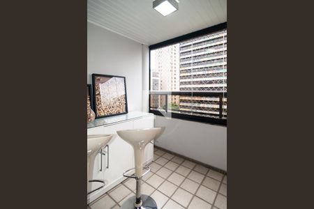 Varanda de apartamento à venda com 2 quartos, 71m² em Bela Vista, São Paulo