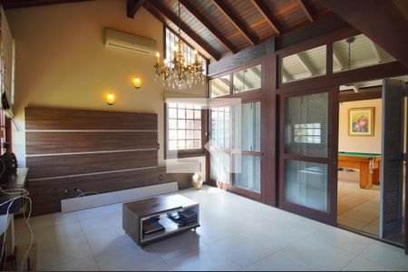 Sala de casa à venda com 4 quartos, 250m² em Pinheiro, São Leopoldo