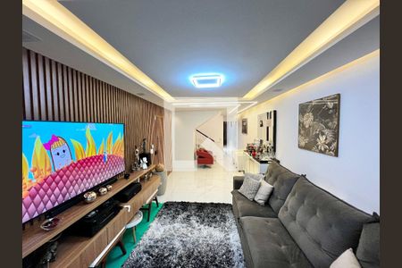 Sala de casa à venda com 3 quartos, 200m² em Casa Verde, São Paulo