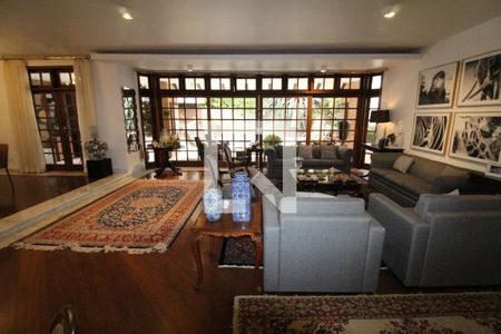 Sala  de casa de condomínio para alugar com 4 quartos, 450m² em Jardim das Colinas, São José dos Campos