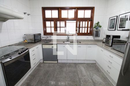Cozinha de casa de condomínio para alugar com 4 quartos, 450m² em Jardim das Colinas, São José dos Campos