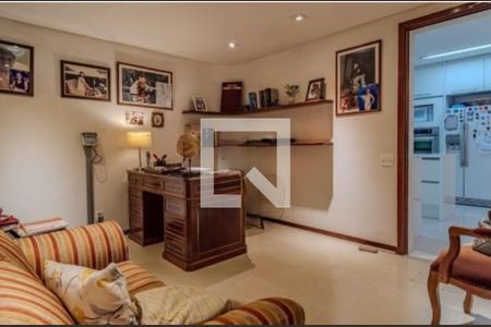 Apartamento para alugar com 4 quartos, 330m² em Santo Amaro, São Paulo