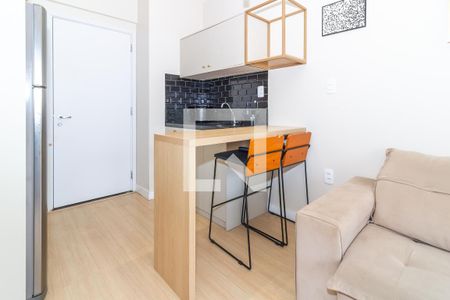 Sala/Cozinha de apartamento à venda com 1 quarto, 31m² em Pompeia, São Paulo