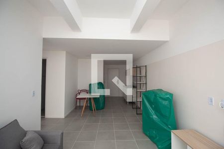 Sala/Cozinha de apartamento para alugar com 2 quartos, 36m² em República, São Paulo