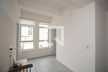 Sala/Cozinha de apartamento para alugar com 2 quartos, 53m² em República, São Paulo