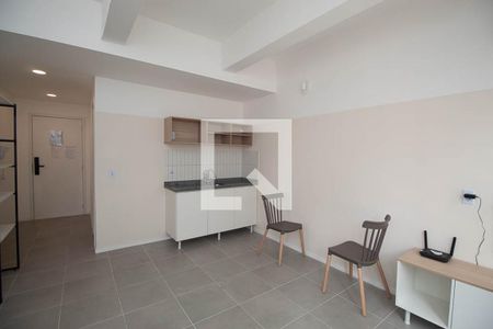 Sala/Cozinha de apartamento para alugar com 2 quartos, 47m² em República, São Paulo
