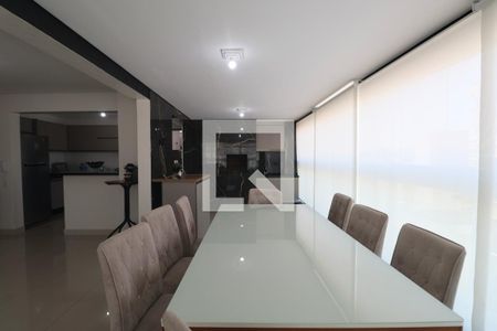 Sala de apartamento para alugar com 3 quartos, 120m² em Balneario Cidade Atlantica, Guarujá