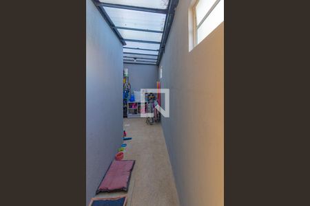 Área de Serviço de casa à venda com 2 quartos, 90m² em São José, Canoas