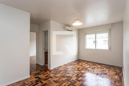 Sala de apartamento à venda com 1 quarto, 50m² em Passo d’Areia, Porto Alegre